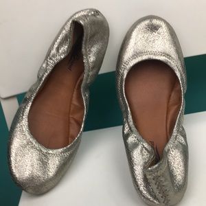 Lucky Brand Leather scrunched ballerina flats